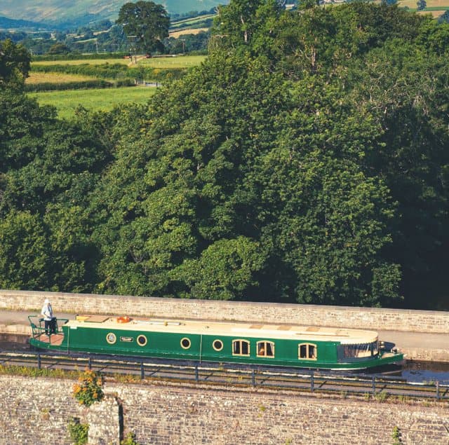 Map & canal guide